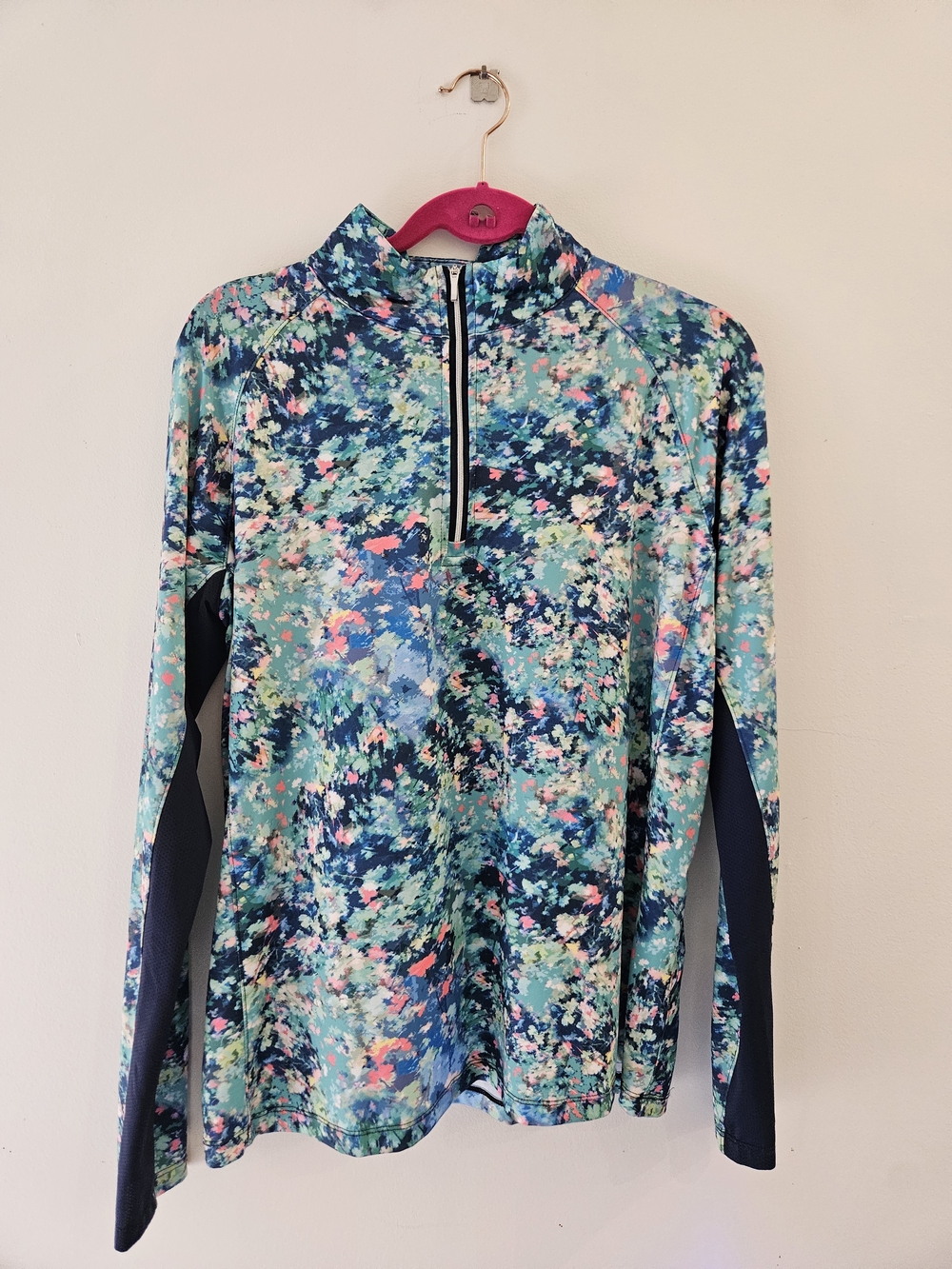 Lady Hagen Multicolored Pullover Golf Shirt - Picture 2 of 7